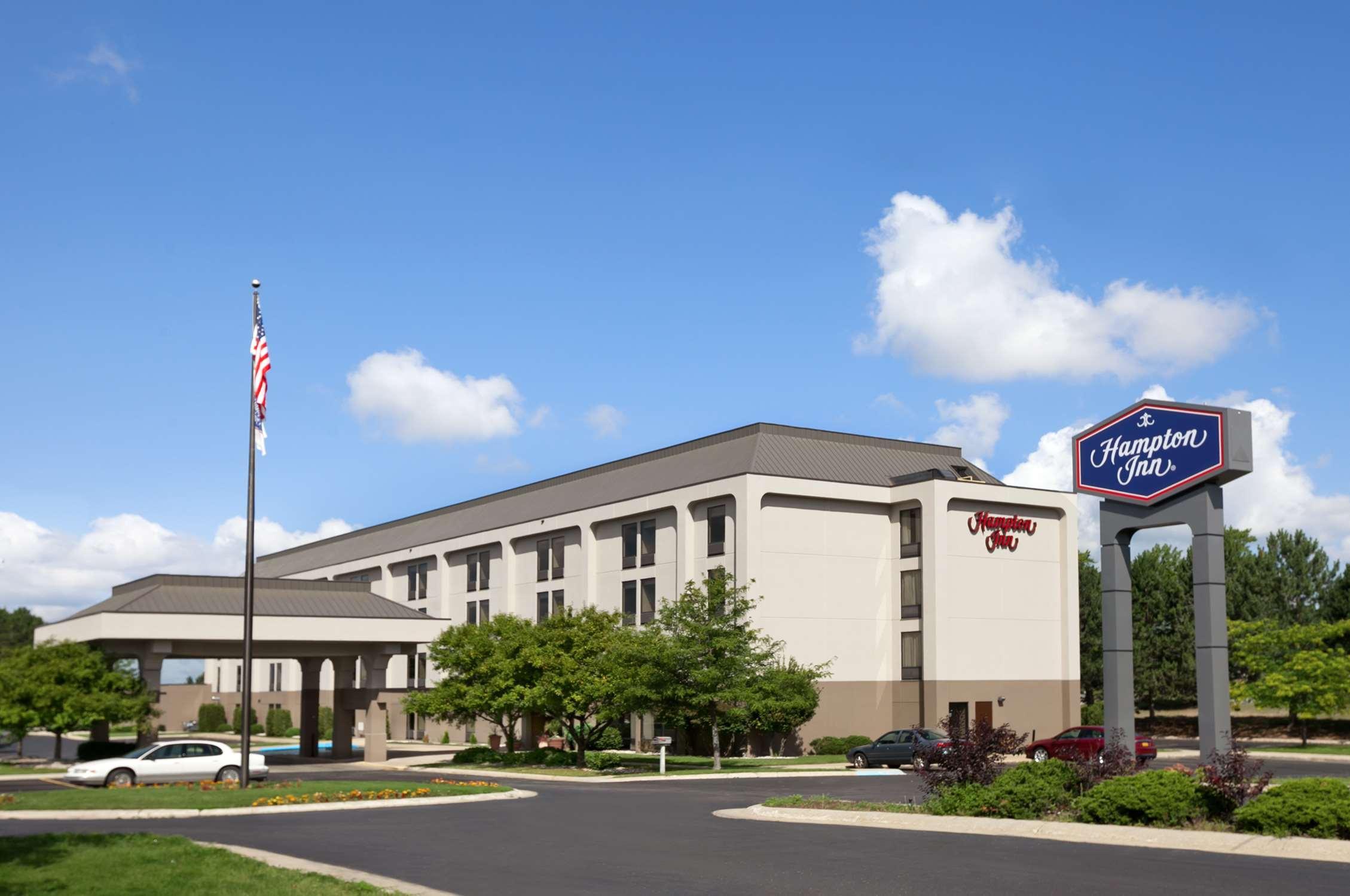 Hampton Inn Cadillac Exterior foto