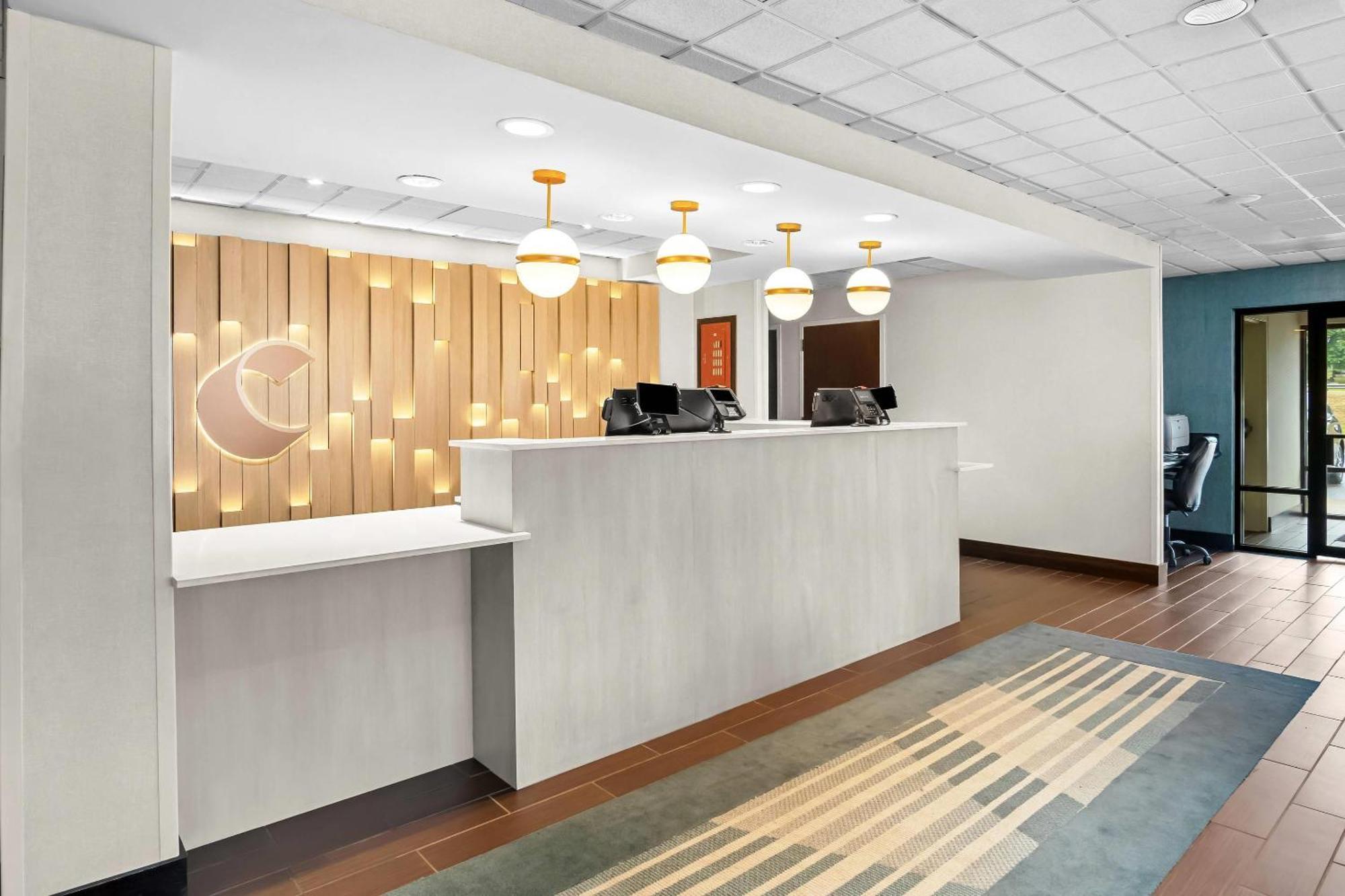 Hampton Inn Cadillac Exterior foto
