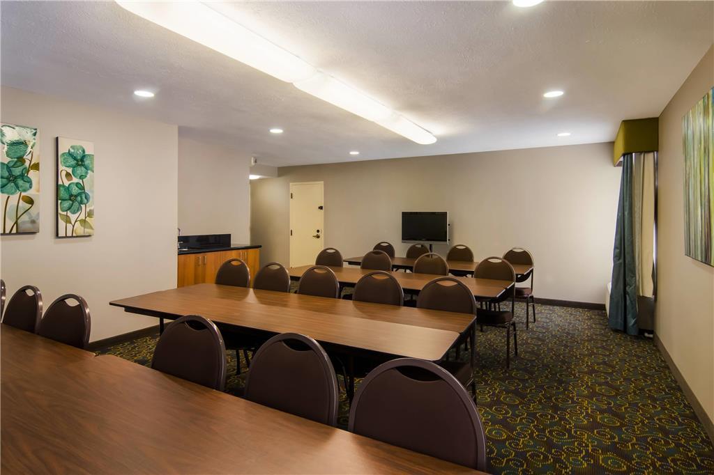 Hampton Inn Cadillac Einrichtungen foto